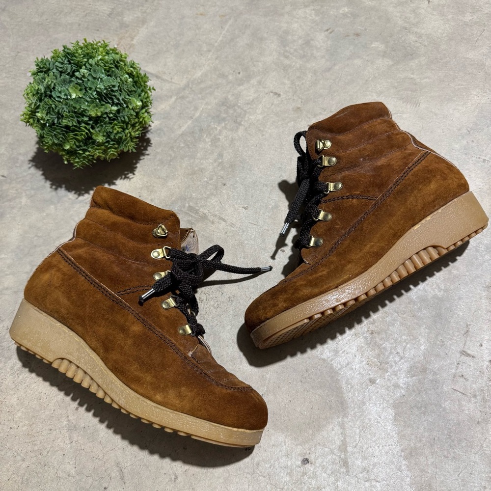 Vintage Trax Brown Suede Leather Wedge Boots Women Size 8 Lace Up Fur Hiking‎